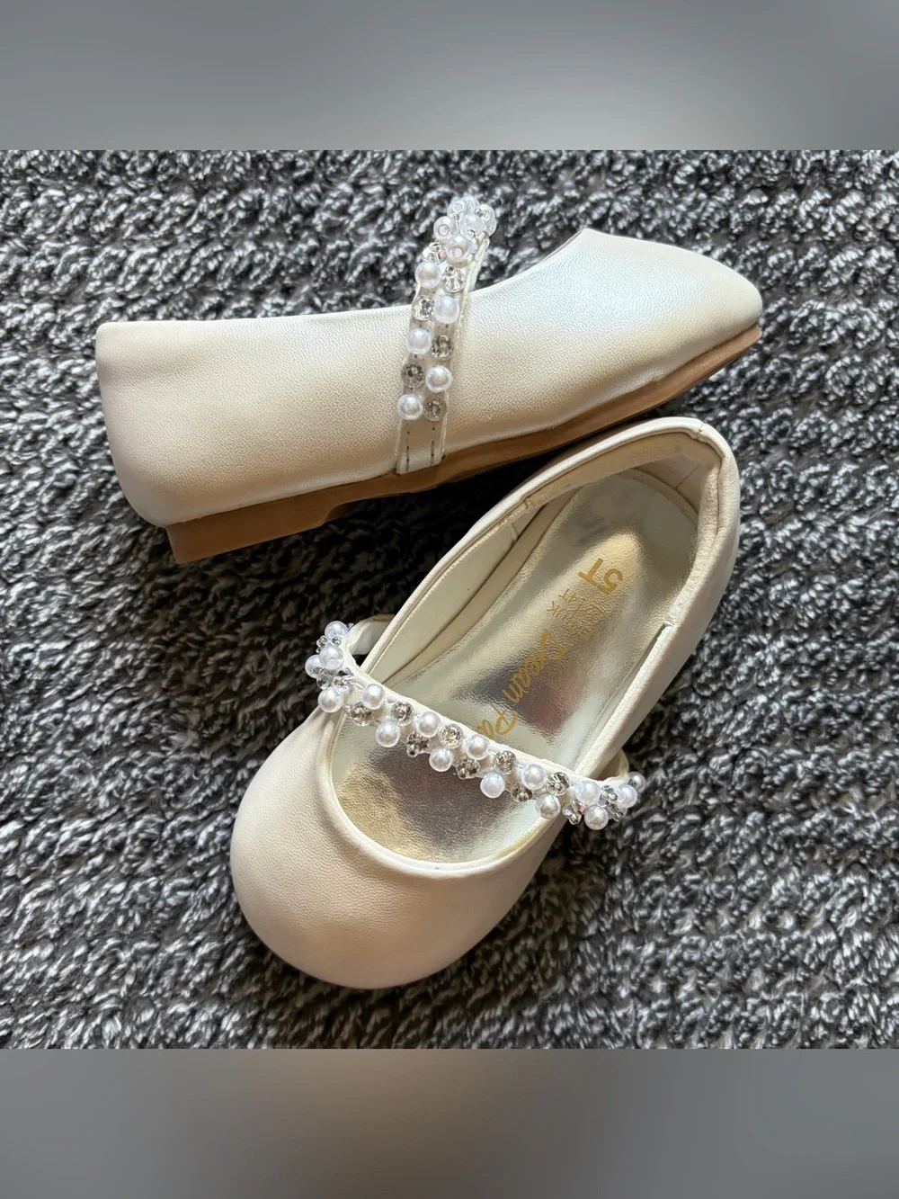 Dream Pairs Girls Size 5 Fashion Dress Flats - Ivory Slip On Rhinestone Shoes